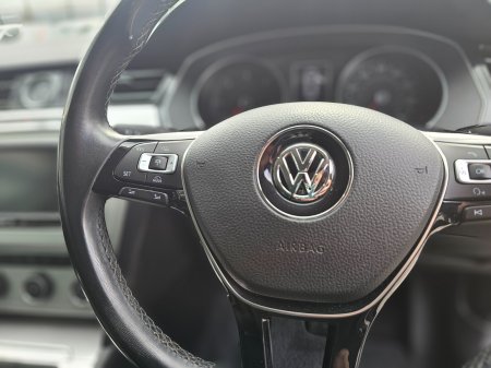 2016 Volkswagen Passat - photo 21