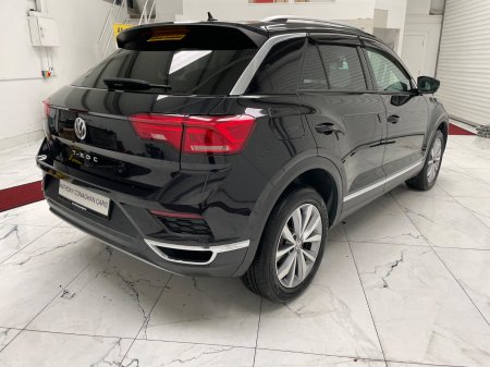 2021 Volkswagen T-Roc - photo 2