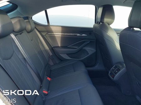 2025 Skoda Superb - photo 36