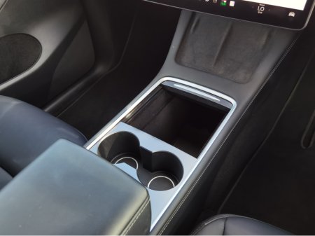 2023 Tesla Model Y - photo 16