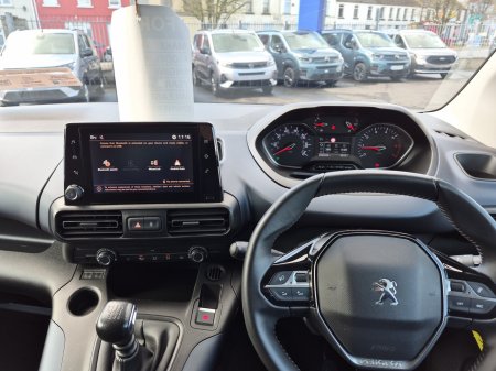 2022 Peugeot Rifter - photo 8