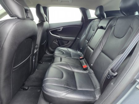 2016 Volvo V40 - photo 15