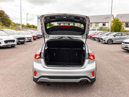 2020 Ford Focus - photo 6