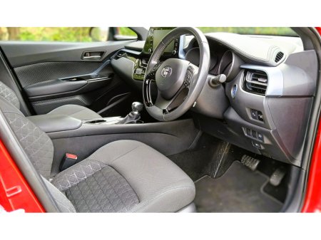 2021 Toyota C-HR - photo 9