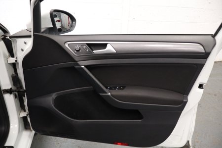 2017 Volkswagen Golf - photo 24