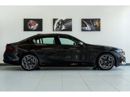 2025 BMW i5 - photo 6