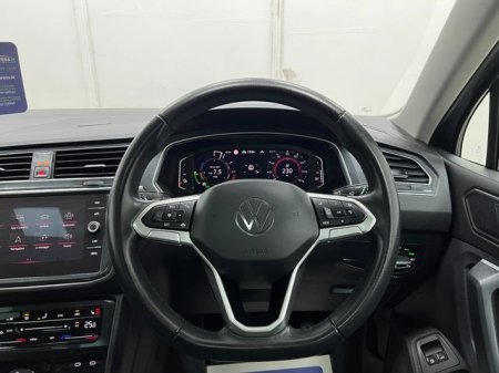 2023 Volkswagen Tiguan - photo 28