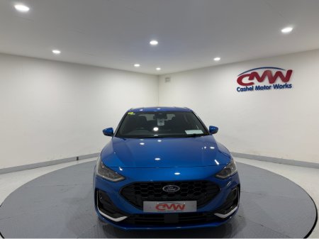 2023 Ford Focus - photo 2