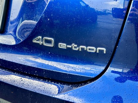 2024 Audi Q4 e-tron - photo 6