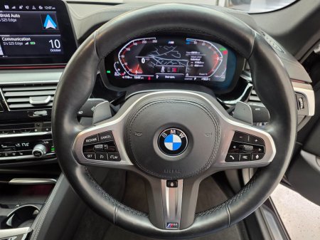 2023 BMW 5-Series - photo 8