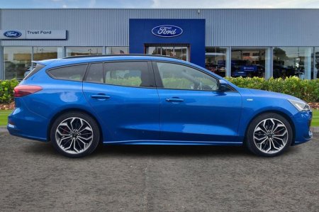 2024 Ford Focus - photo 3