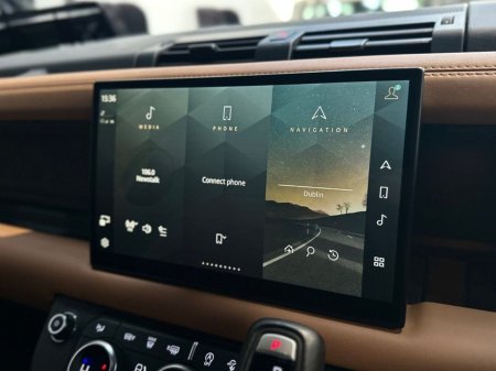 2023 Land Rover Defender - photo 32