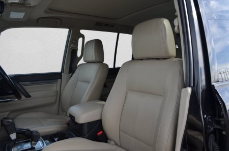 2016 Mitsubishi Pajero - photo 13