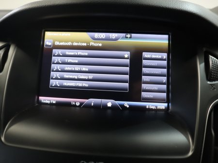 2016 Ford Focus - photo 19