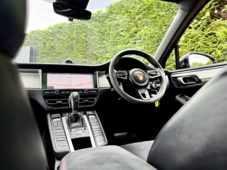2021 Porsche Macan - photo 9
