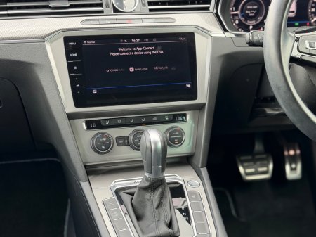 2018 Volkswagen Passat - photo 22