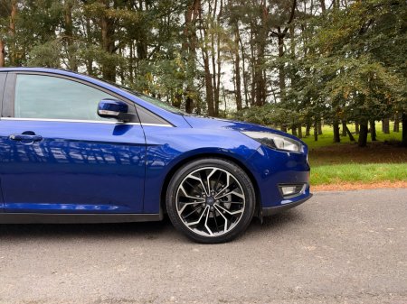 2016 Ford Focus - photo 32