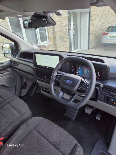 2024 Ford Transit Custom - photo 13