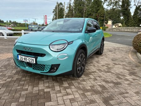 2025 Fiat 600 LA PRIMA 1.2 100HP MHEV