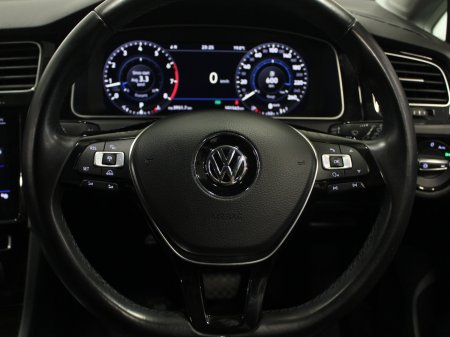 2018 Volkswagen Golf - photo 16