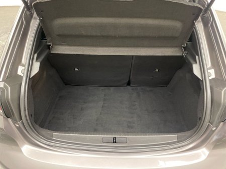 2023 Peugeot 208 - photo 9