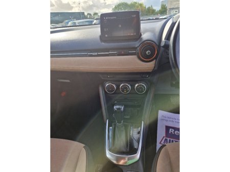 2017 Mazda Demio - photo 25
