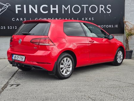 2018 Volkswagen Golf - photo 2