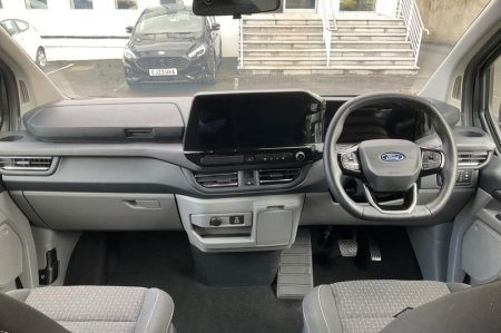 2025 Ford Tourneo Custom - photo 25