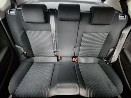 2011 Volkswagen Polo - photo 32