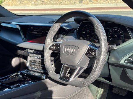 2024 Audi e-tron GT - photo 10