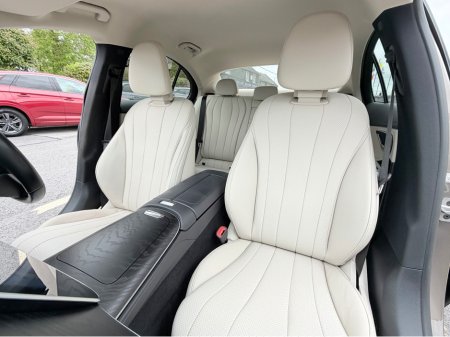 2025 Mercedes-Benz E-Class - photo 13