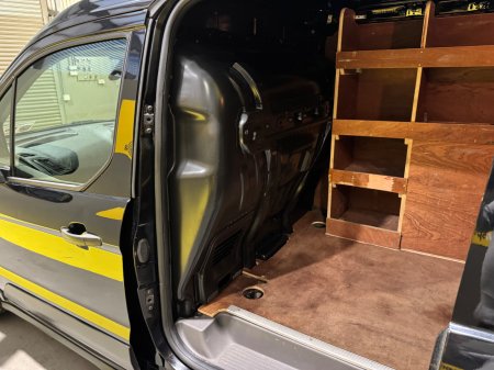 2020 Ford Transit Connect - photo 25