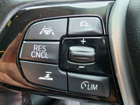 2017 BMW 5-Series - photo 27