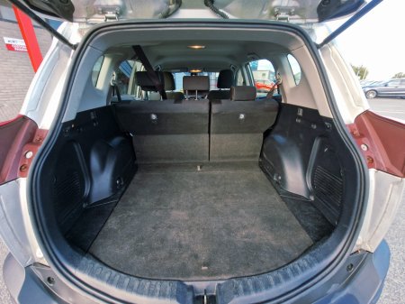 2014 Toyota RAV4 - photo 6