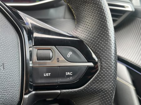 2020 Peugeot 208 - photo 16