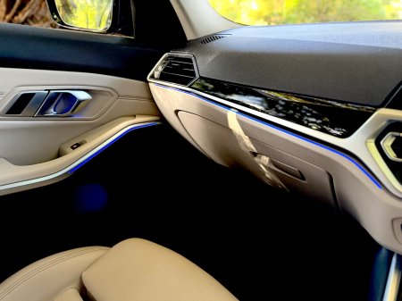 2021 BMW 3-Series - photo 7