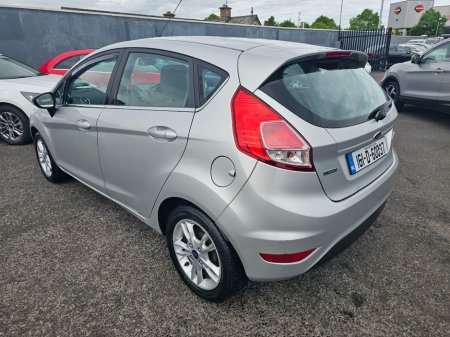 2016 Ford Fiesta - photo 5