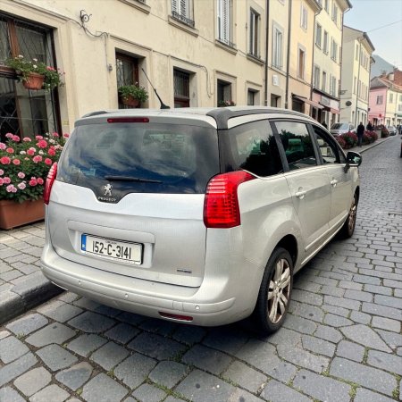 2015 Peugeot 5008 - photo 11