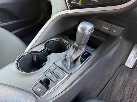 2023 Toyota Camry - photo 23