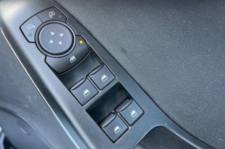 2023 Ford Fiesta - photo 16