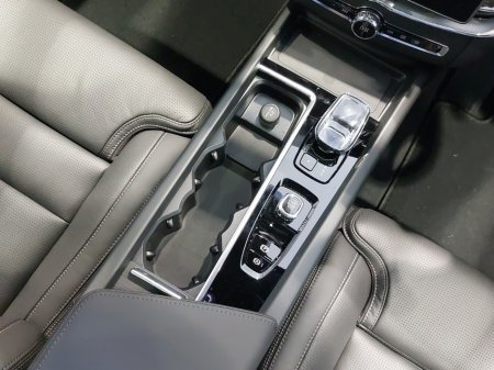 2026 Volvo XC60 - photo 13
