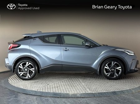 2023 Toyota C-HR - photo 3