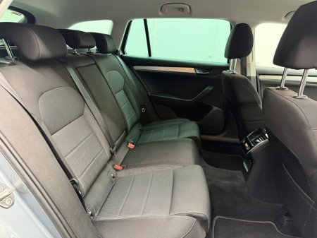 2019 Skoda Superb - photo 7