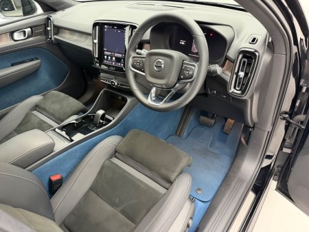 2022 Volvo C40 - photo 24