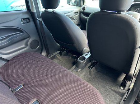 2013 Mitsubishi Mirage - photo 4