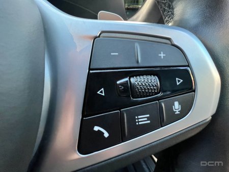 2021 BMW 5-Series - photo 18