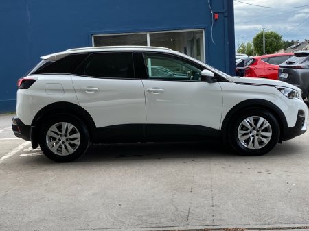 2019 Peugeot 3008 - photo 2