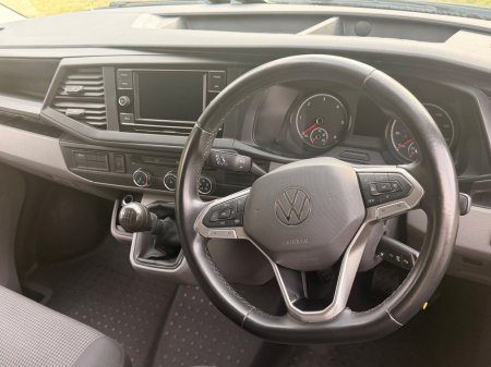 2021 Volkswagen Transporter - photo 11