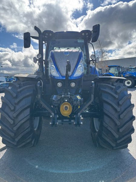 0 New Holland T7.225 - photo 2