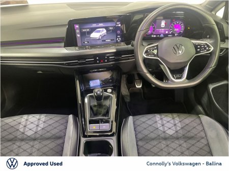 2024 Volkswagen Golf - photo 2